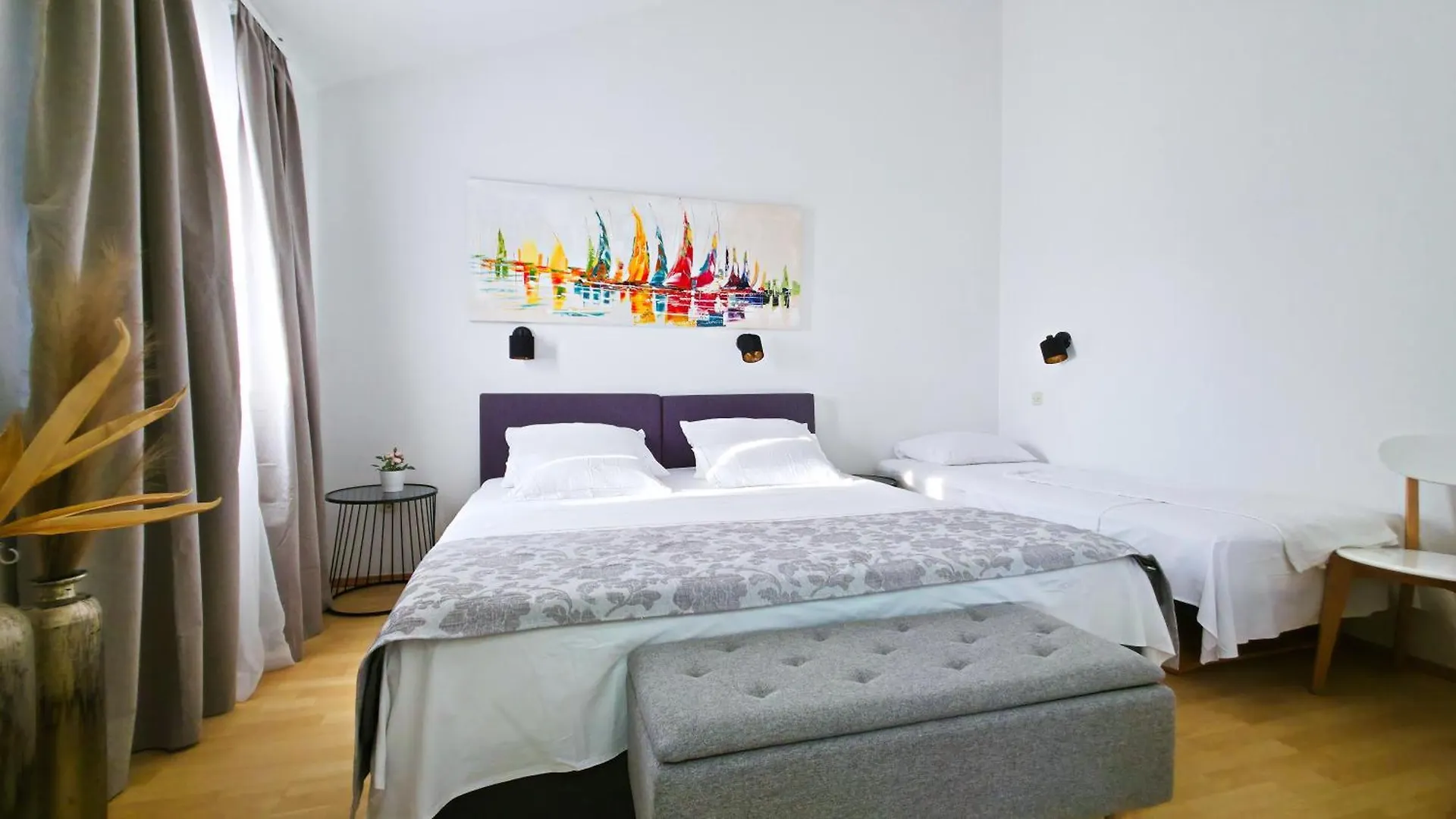 Apartmani Tri Ferala - Pakostane